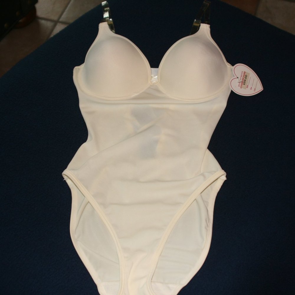Ivory/Cream Body Suit/Foundation/Shape Wear